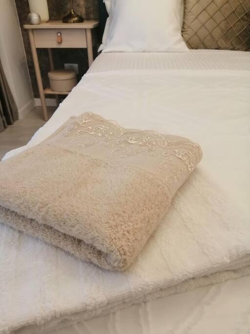 Apartament Unirii Lägenhet Bukarest Exteriör bild